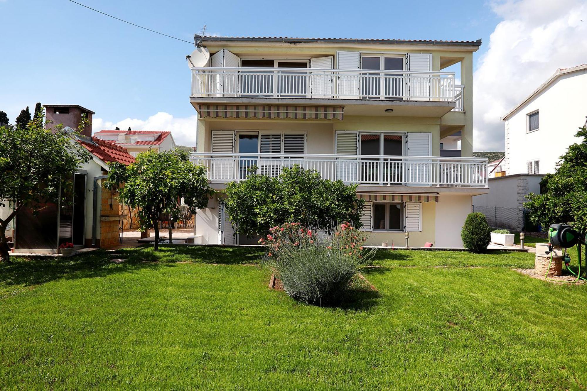 Nevistic Apartmani Trogir Exteriör bild